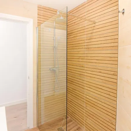 Recién Reformado En El Centro De