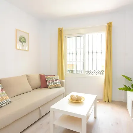 Recién Reformado En El Centro De Appartement Nerja