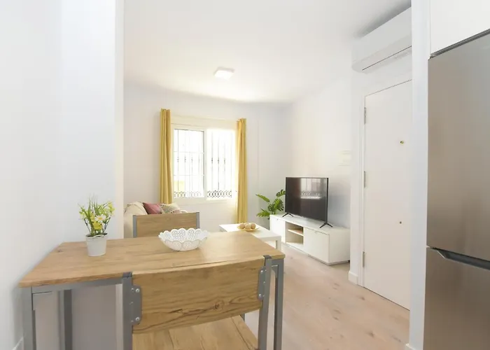 아파트 Recien Reformado En El Centro De 네르하